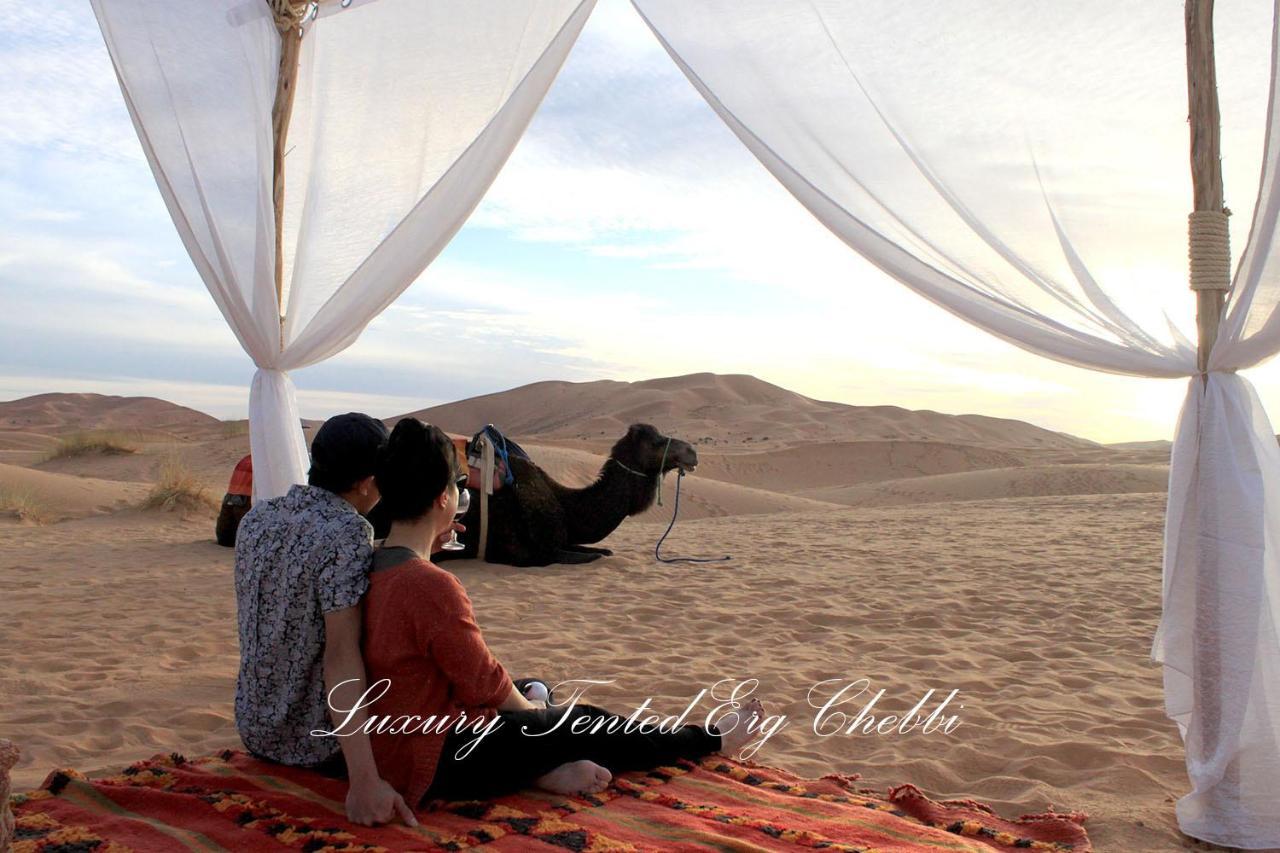 Luxury Tented Erg Chebbi Мерзуга Экстерьер фото
