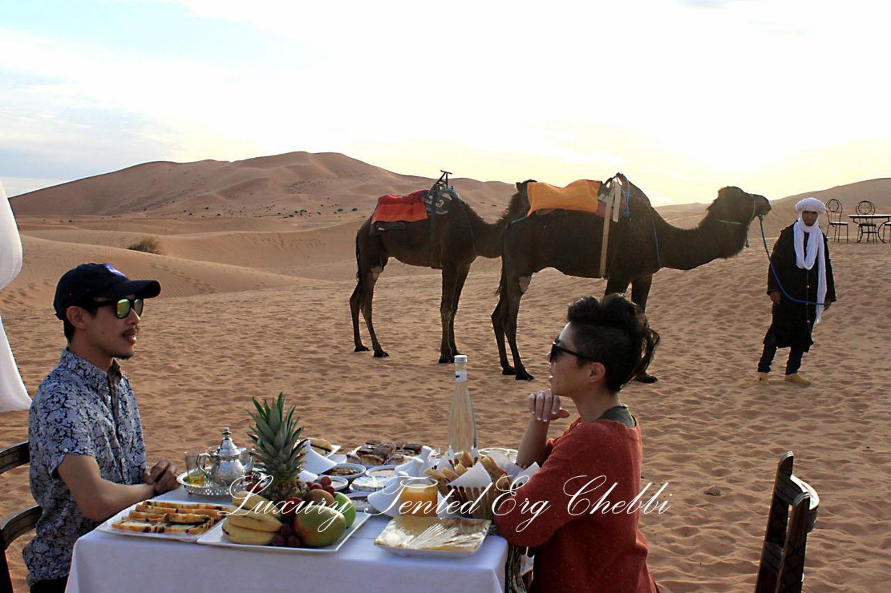 Luxury Tented Erg Chebbi Мерзуга Экстерьер фото