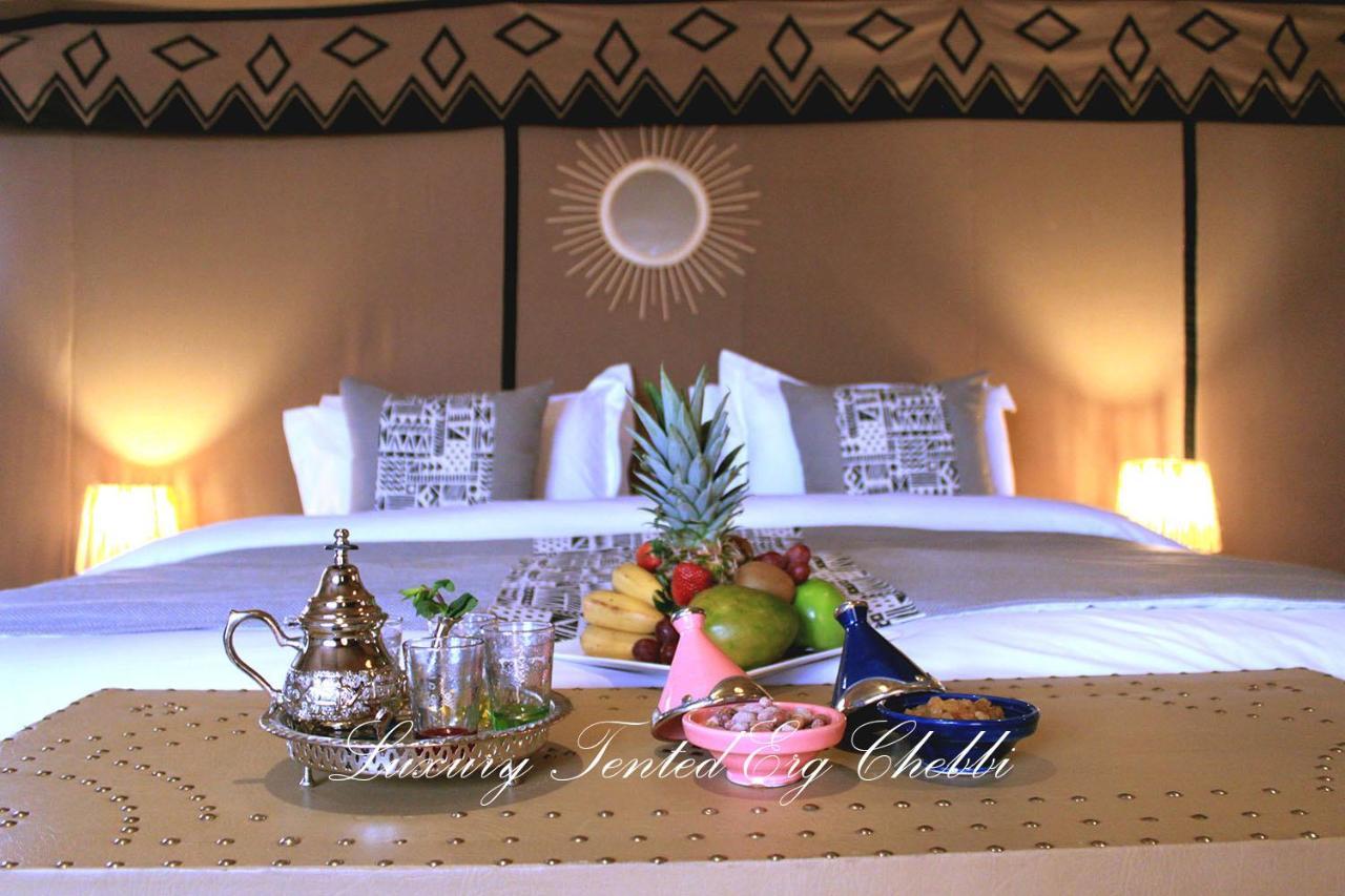 Luxury Tented Erg Chebbi Мерзуга Экстерьер фото