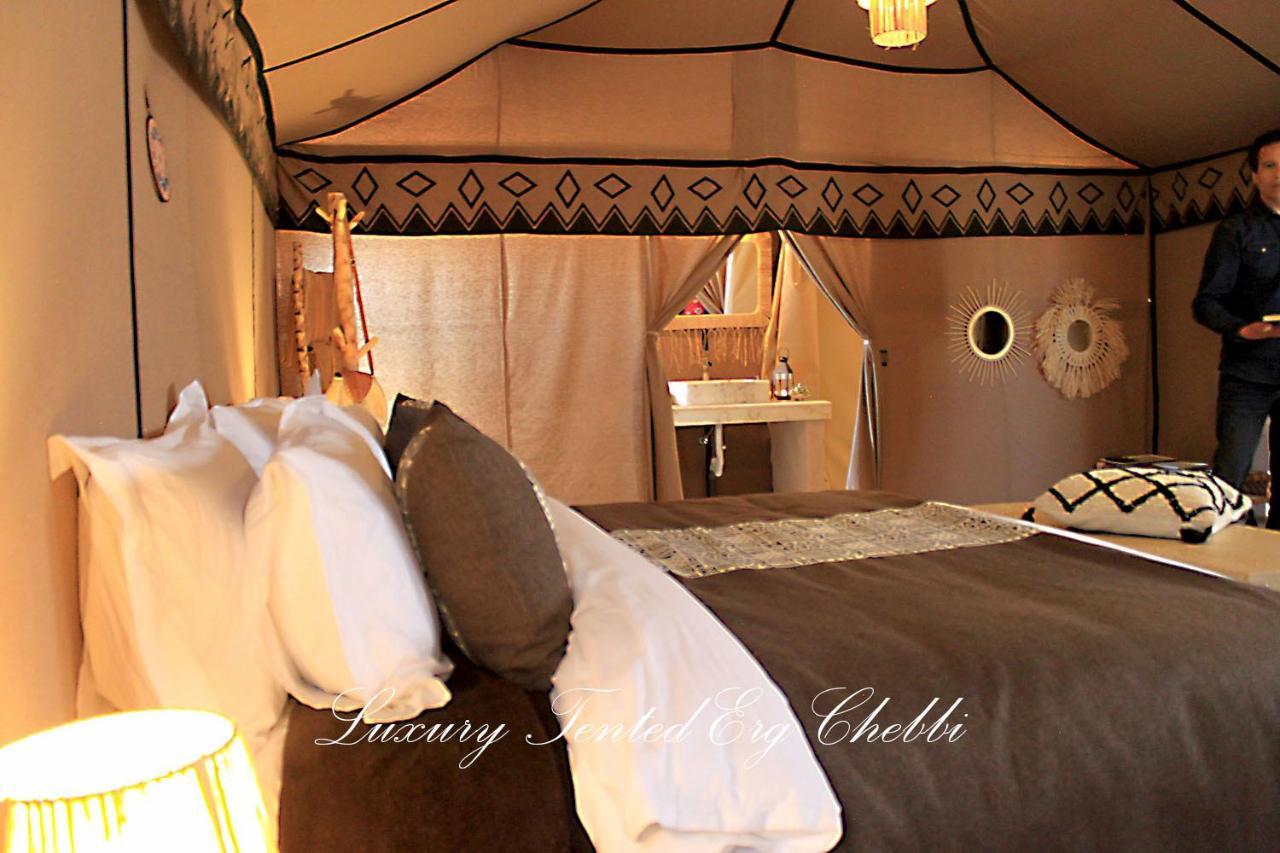 Luxury Tented Erg Chebbi Мерзуга Экстерьер фото