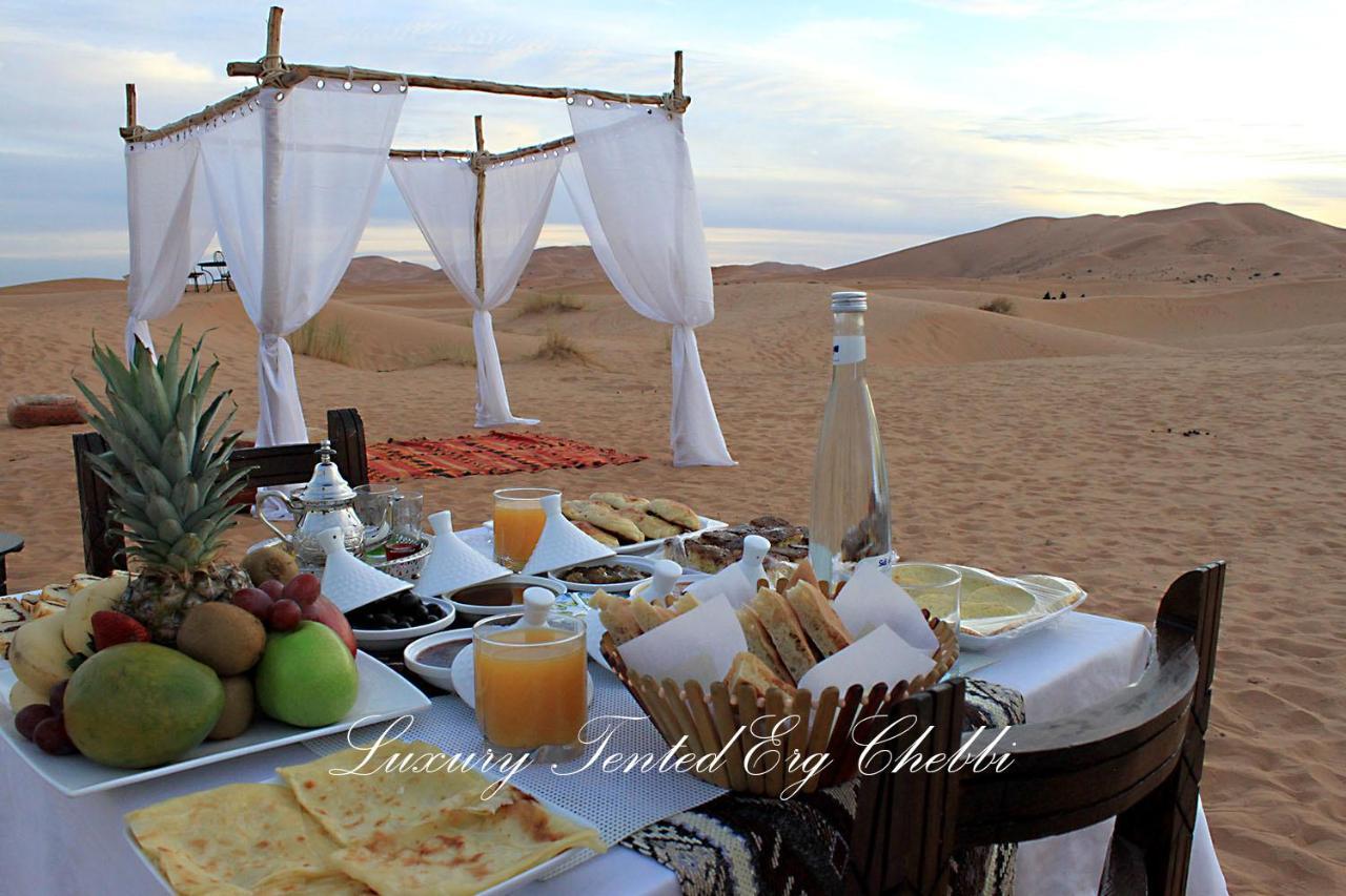 Luxury Tented Erg Chebbi Мерзуга Экстерьер фото